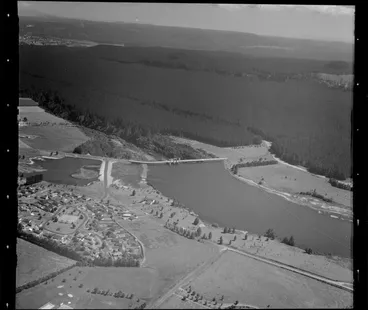 Image: Whakamaru Hydro Power Station, Waikato River
