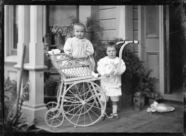 Image: Children and pram/high chair