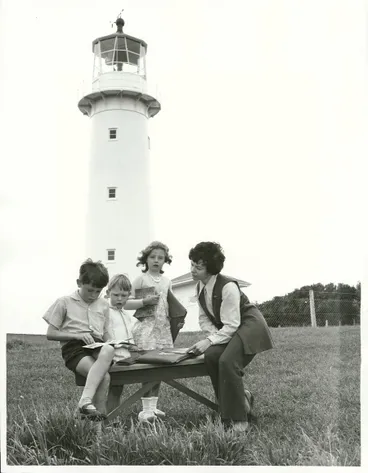 Image: Schools - Correspondence