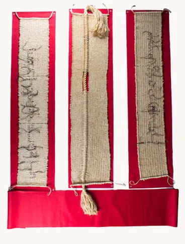 woven installation "scrolls" Image: woven installation "scrolls"