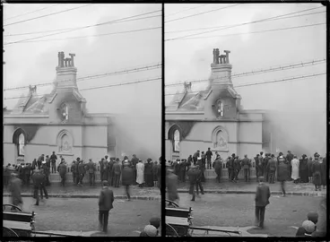 Image: Parliament Buildings during the 1907 fire