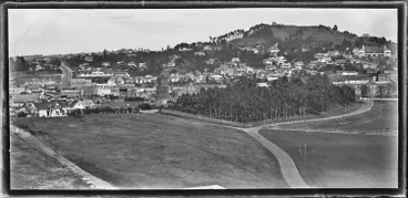 Image: Mount Eden from the Auckland Museum, 1929