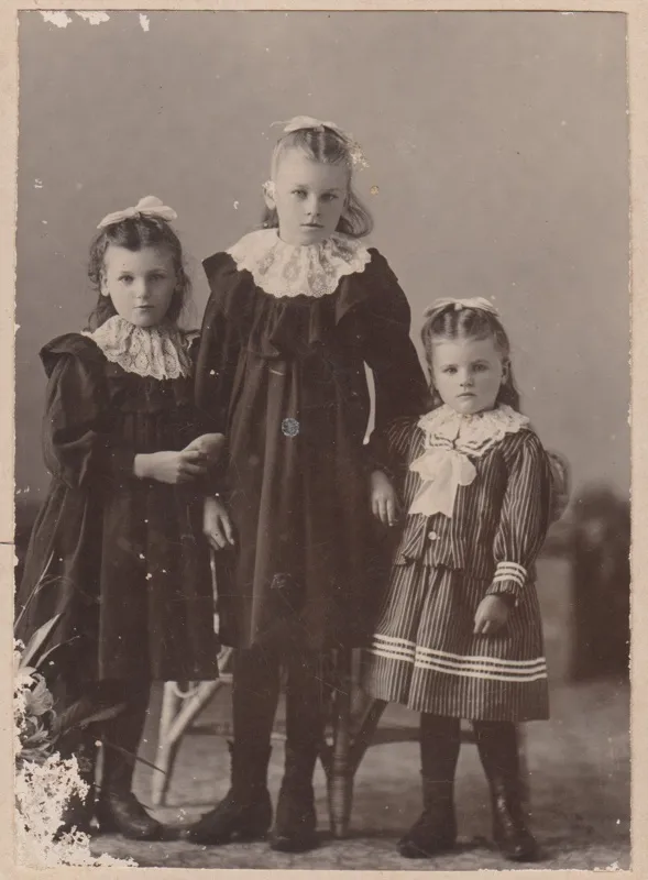 Jessie, Maude and Alice Webb