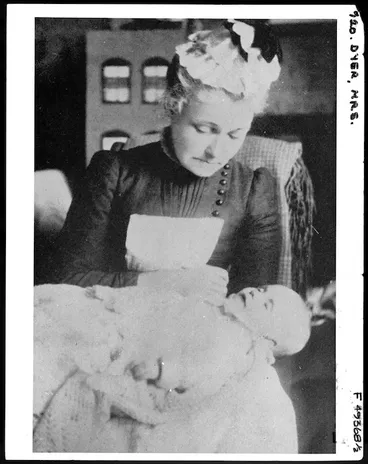 Image: Katherine Mansfield's grandmother Margaret Isabella Dyer holding Mansfield's baby sister Gwendoline Beauchamp