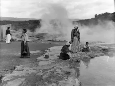 Image: Women preparing food in hot pool, Whakarewarewa