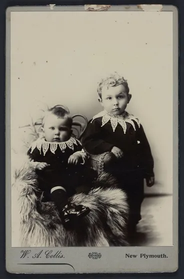 Image: Portrait of two unidentified children - Photograph taken by William Andrews Collis