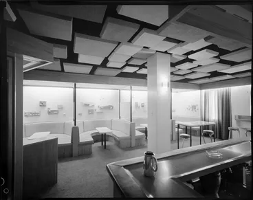 Image: Unidentified bar