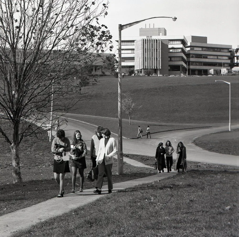 Students walking through Campus