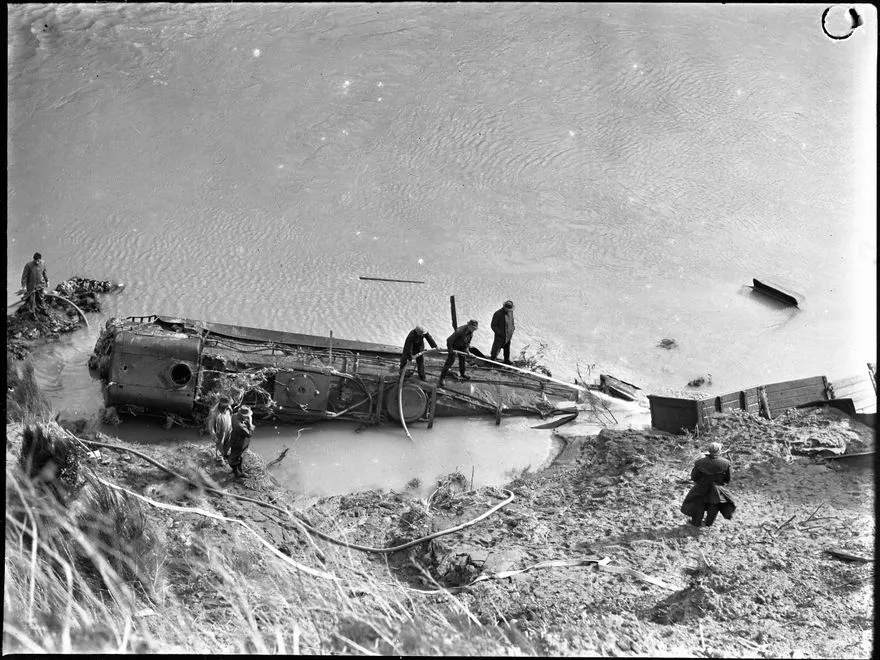 Train derailment, Manawatu Gorge