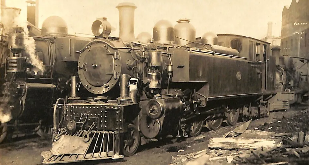 New Zealand Railways locomotive, Wg 4-6-4 T class; number illegible