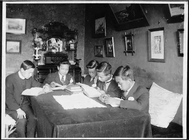 Image: Chinese Anglican Mission bible study group, Wellington