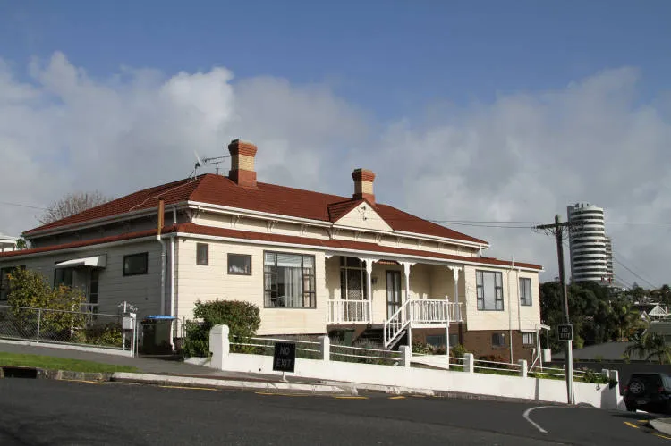 60 Saint Mary's Road, St Marys Bay, 2011
