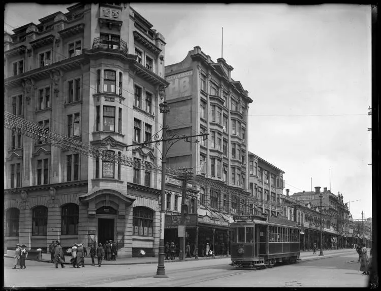 Queen Street, Auckland Central, 1919