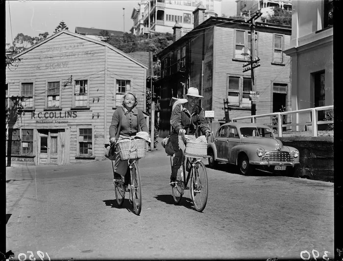 Mr and Mrs G W Trollope on bicycles, Wellington