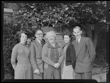 Image: Miss G M Brooker with her colleagues at her farewell, Island Bay School, Wellington