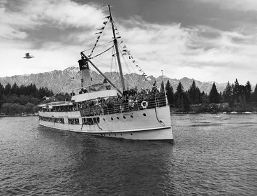 Image: TSS Earnslaw at the Wakatipu District Centenary, 1962