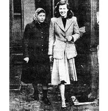 Image: Pauline Parker and Juliet Hulme