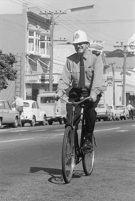 Constable Cockburn on his bicycle in Petone, New Zealand