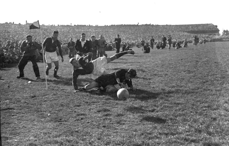 Sport. Rugby Union. New Zealand All Blacks v South Africa Springboks. 3rd Test 18 August 1956 at Lancaster Park, Christchurch, Canterbury, New Zealand.
