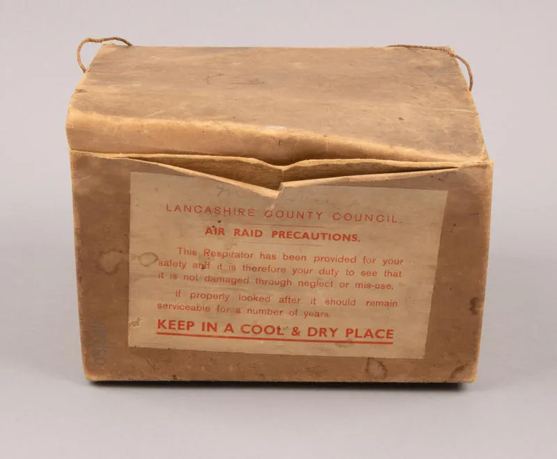 World War II Gas Mask w/original packaging.