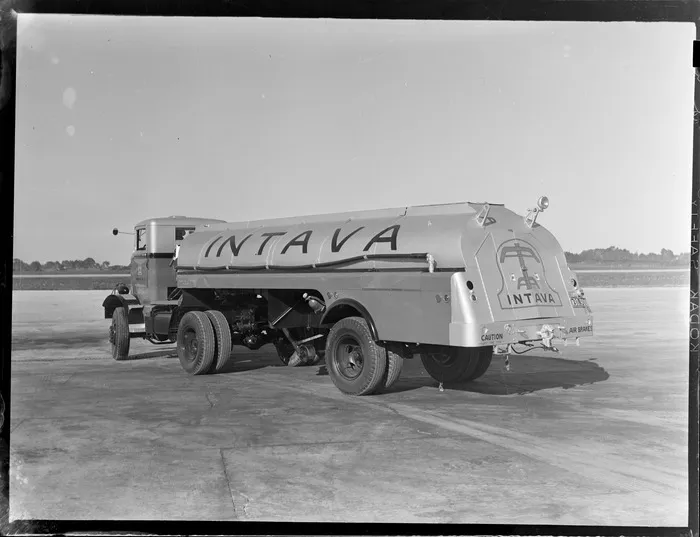 Rear view of Vacuum Oil 'Intrava' trailer, Whenuapai airfield, Auckland