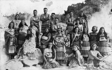 Image: Ana Matawhāura Hato (seated bottom right) with the Tūhourangi Concert Party about 1937