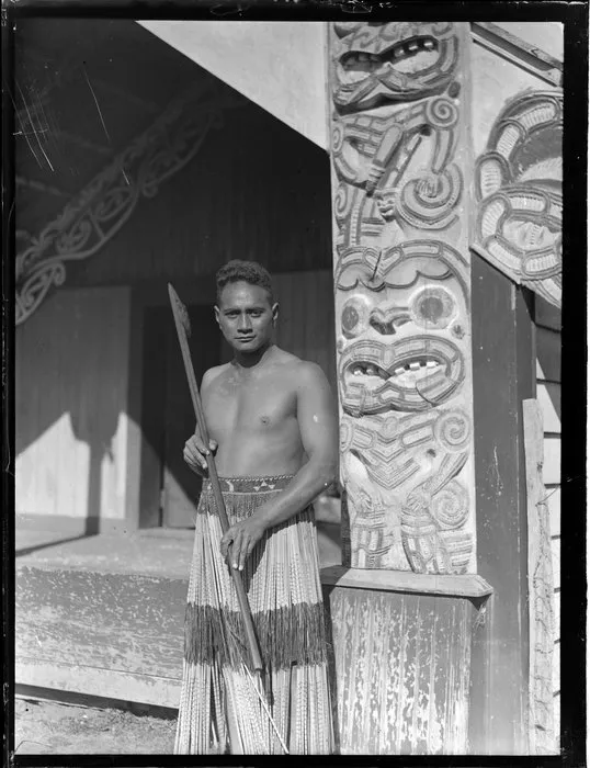Portrait of Ninihi (Jack) Kuru at Otūkou marae, Lake Rotoaira