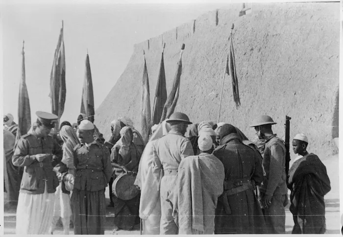 Members of the LRDG and townspeople of Traghen after its capture