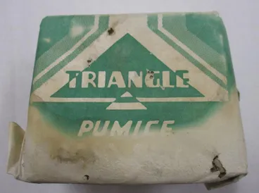 Image: Sandsoap - Triangle Pumice Packet