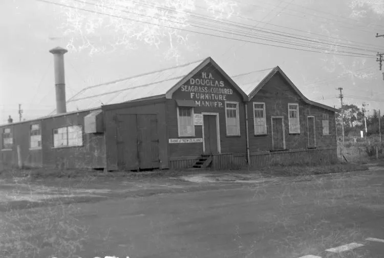 Old building by Martin's garage, Glen Eden.