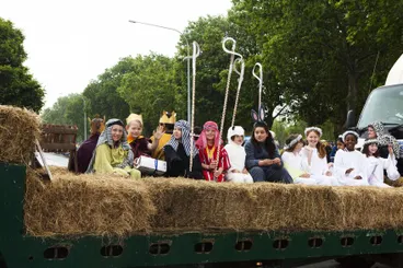 Image: Children in nativity costumes at the Christmas Parade 2016