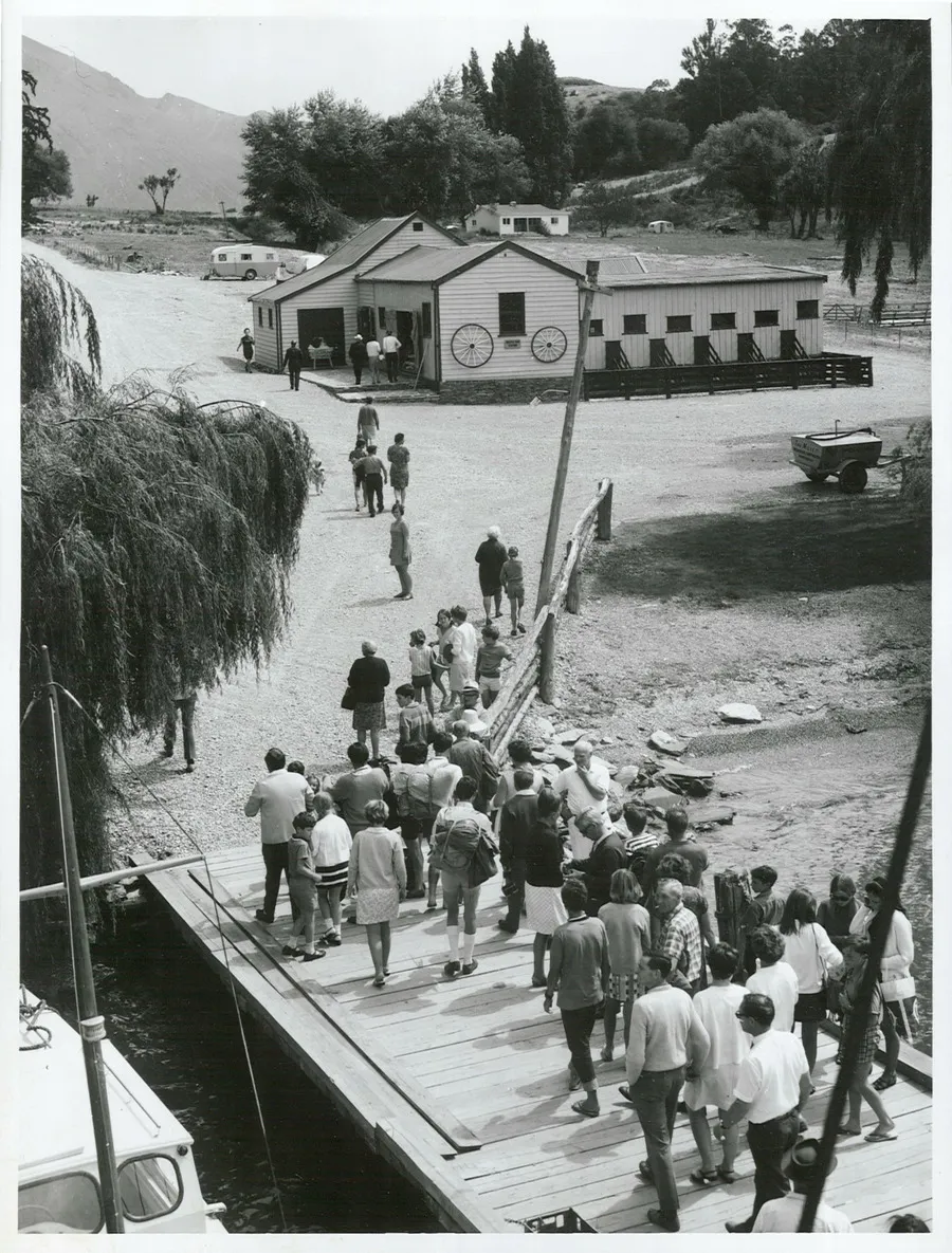 Agriculture - Sheep - Stations