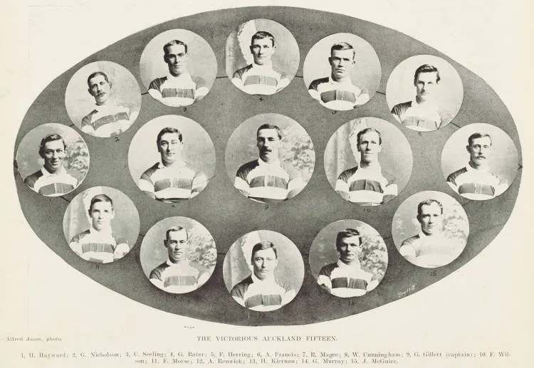 The victorious Auckland fifteen