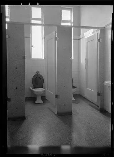 Image: Public conveniences