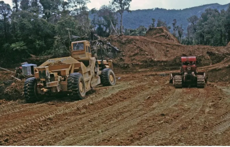 Photograph, Kopu-Hikuai Road