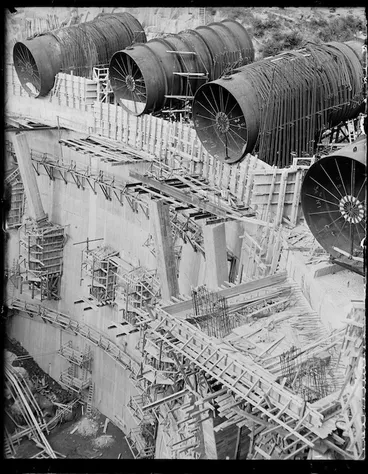 Image: Hydro station at Maraetai