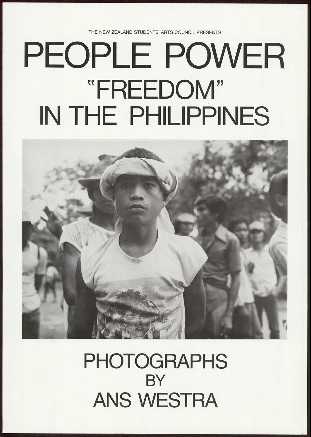 People Power "Freedom" in the Philippines : Photographs by Ans Westra.