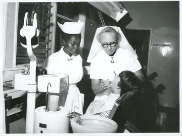 Image: Dentistry - Clinics.