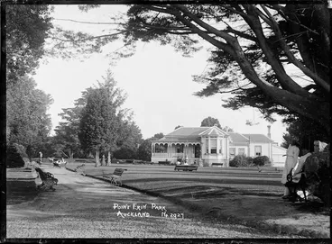 Image: Tea Kiosk at Point Erin Park, Auckland