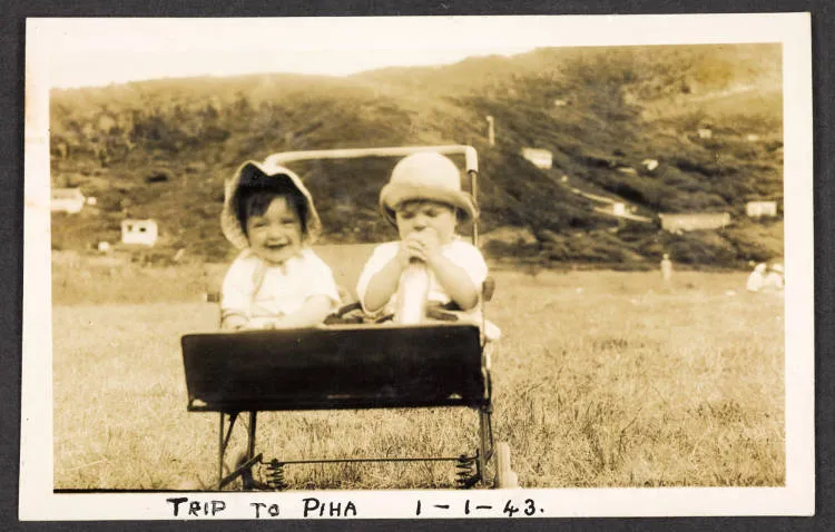 Ralph and Patricia Abercrombie, Piha, 1943