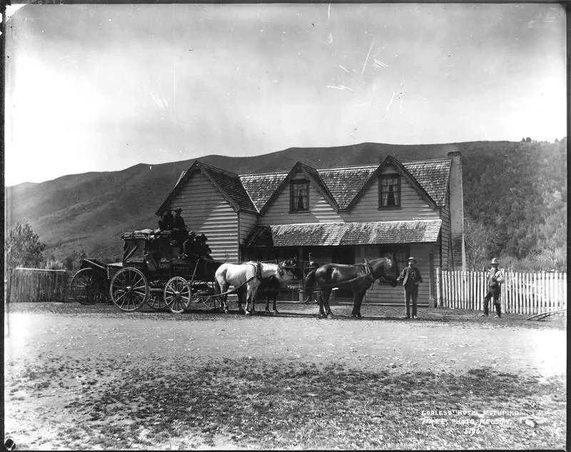 Corless' Hotel, Motupiko.