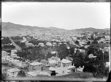 Image: View looking across Thorndon from Wadestown Road