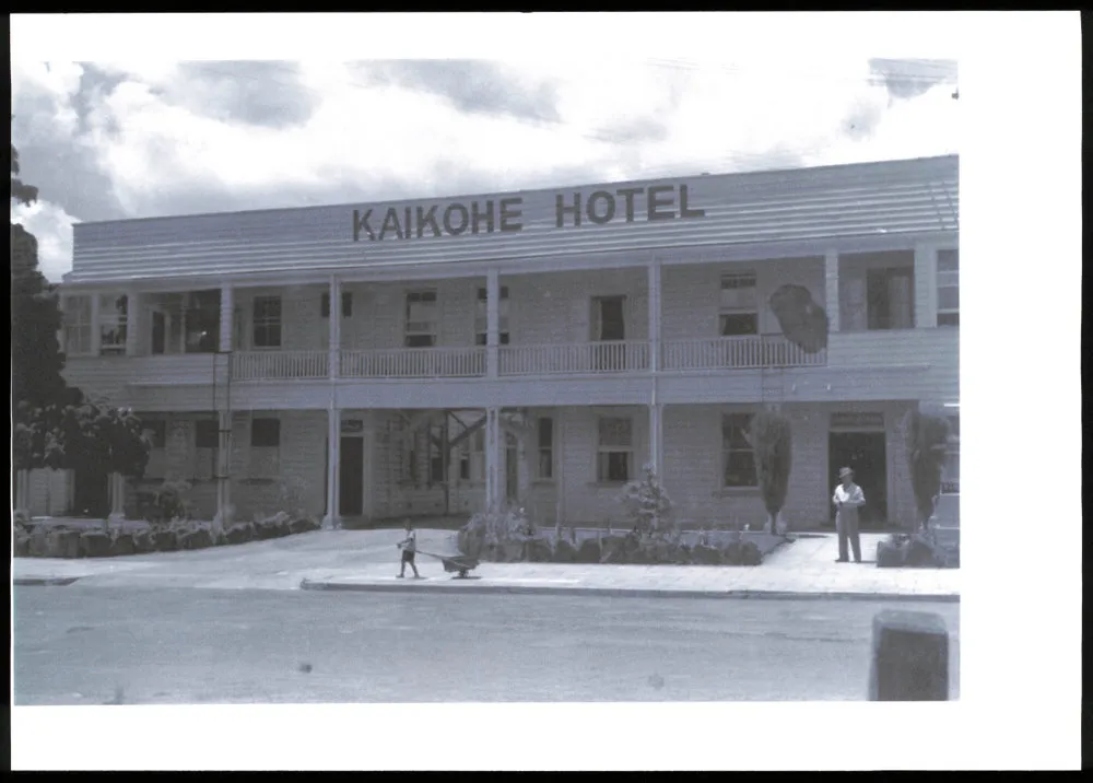 Photograph of the Kaikohe Hotel