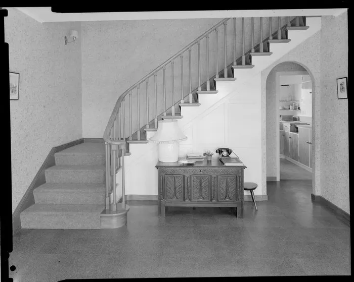 Bundon Burke house, hall, Wellington