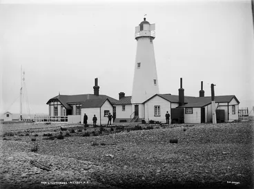 Image: Nelson Lighthouse and keepers' residences