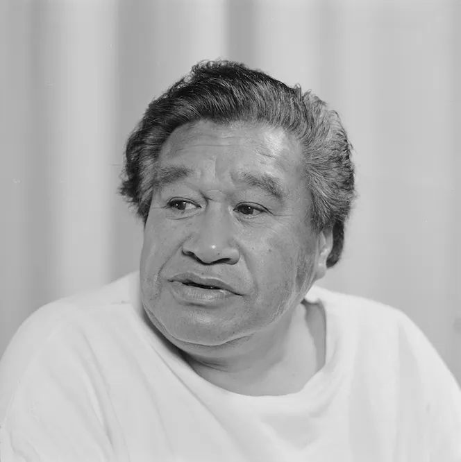 Hone Tuwhare. Alexander Turnbull Library: Portraits of prominent New Zealanders, taken by Kenneth Quinn. Ref: 1/4-089310-F. Alexander Turnbull Library, Wellington, New Zealand. /records/22745814