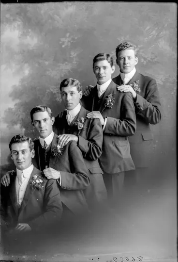 Image: Hanson group, 1910