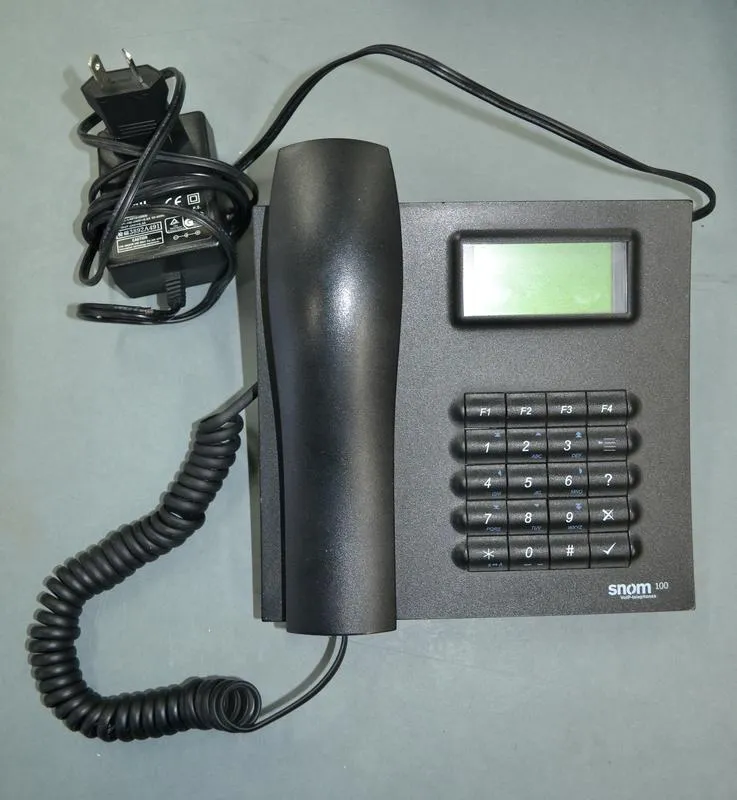 Telephone Snom 100 VOIP telephone