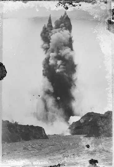 Image: Waimangu geyser, 1903