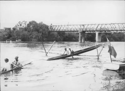 Waikato River, Ngaruawahia. [Canoes & hurdle], bridge.
